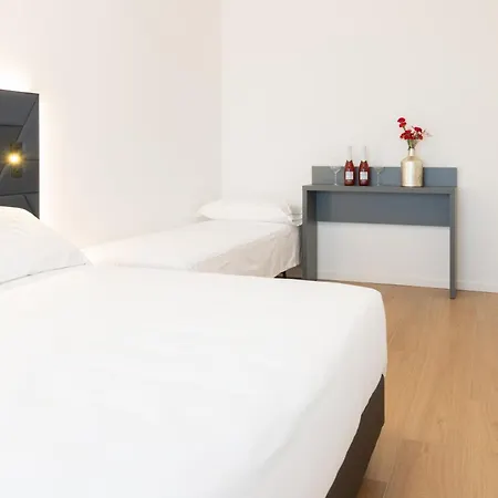 Db Luxury Apart-hotel 4*