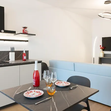 Db Luxury Апарт-отель 4*